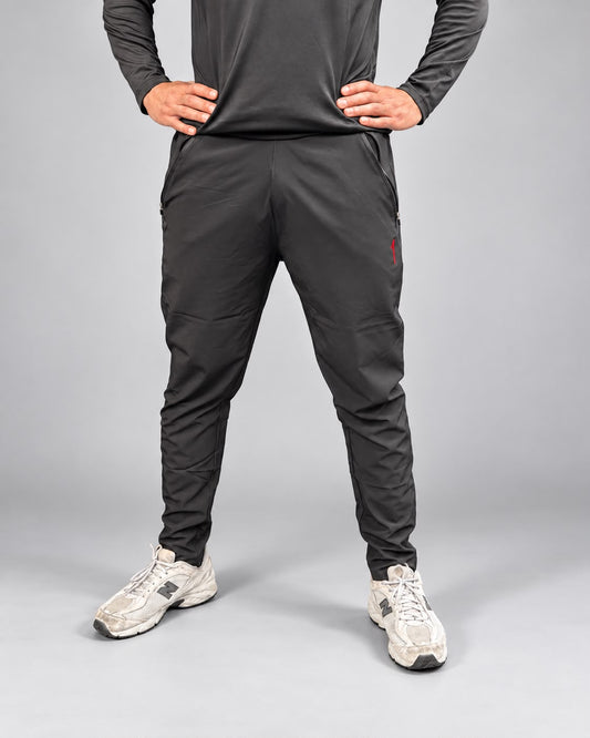Aspire1 Technical Trousers, front view with zipped pockets